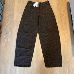 BDG Logan Printed Buckle Baggy Barrel Jean - cheetah print